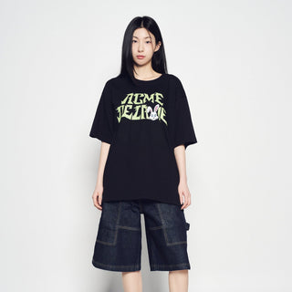 BAD BUNNY LOGO SHORT SLEEVE T-SHIRT BLACK