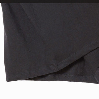 WOMAN FUZZY DRAGON ARTWORK SHORT SLEEVE T-SHIRT BLACK