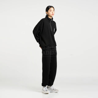 A LOGO EMBLEM PATCH BASIC PULLOVER SWEAT SHIRT BLACK