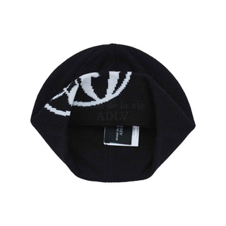 NEW SYMBOL BEANIE BLACK