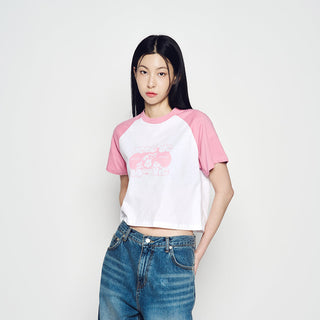SPACE RABBIT RAGLAN CROP SHORT SLEEVE T-SHIRT LIGHT PINK