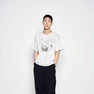 PIGMENT SHOOTING ALIEN SHORT SLEEVE T-SHIRT LIGHT GRAY