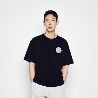 ADLV SATURN LOGO SHORT SLEEVE T-SHIRT BLACK