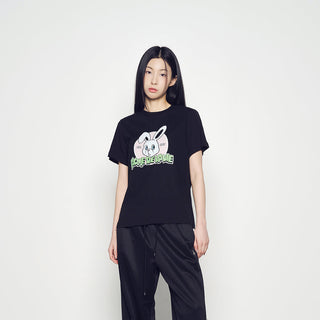NINETIES RETRO BUNNY WOMAN SHORT SLEEVE T-SHIRT BLACK