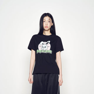 NINETIES RETRO BUNNY WOMAN SHORT SLEEVE T-SHIRT BLACK