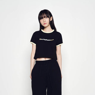 SNAKE INITIAL RINGER CROP SHORT SLEEVE T-SHIRT BLACK