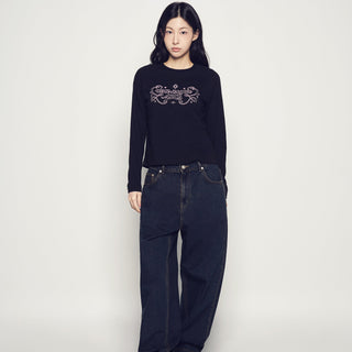 WOMAN PRINCESS FONT LONG SLEEVE T-SHIRT BLACK