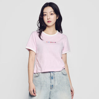 BELLY COLLAGE LOGO CROP SHORT SLEEVE T-SHIRT LIGHT PINK