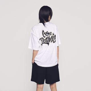 GRAFFITI FONT LOGO SHORT SLEEVE T-SHIRT (OVERSEAS EXCLUSIVE) WHITE