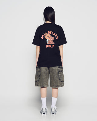 BEAR DOLL HUG BROWN LINE FRIENDS SHORT SLEEVE T-SHIRT BLACK