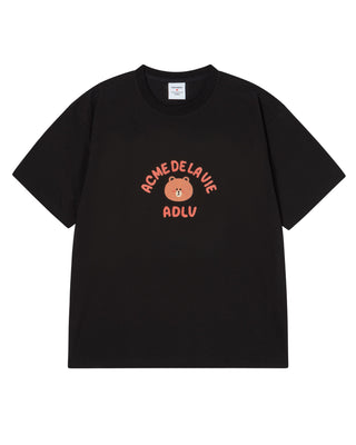 BEAR DOLL HUG BROWN LINE FRIENDS SHORT SLEEVE T-SHIRT BLACK