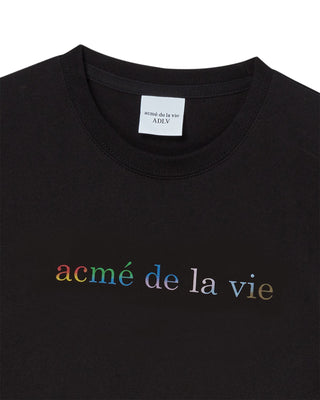 WOMAN RAINBOW SHORT SLEEVE T-SHIRT BLACK