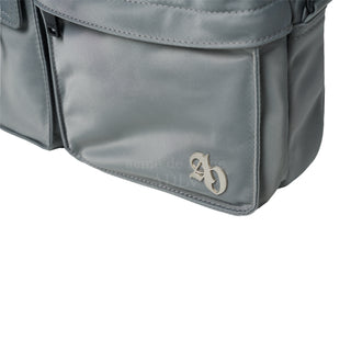 SYMBOL RIVET MULTI POKET CROSS BAG GREY