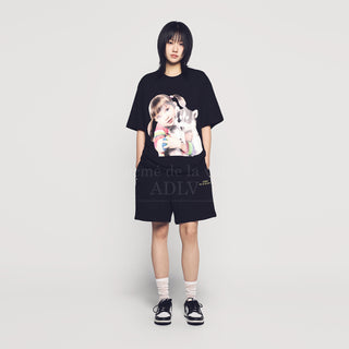 DOG HUG GIRL BABY FACE SHORT SLEEVE T-SHIRT (OVERSEAS EXCLUSIVE) BLACK