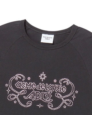 WOMAN PRINCESS FONT LONG SLEEVE T-SHIRT BLACK