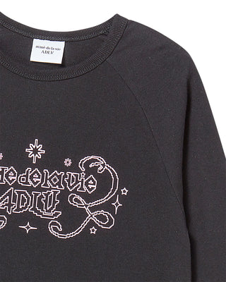 WOMAN PRINCESS FONT LONG SLEEVE T-SHIRT BLACK