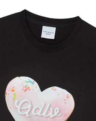 WOMAN HEART DOUGHNUT SHORT SLEEVE T-SHIRT BLACK