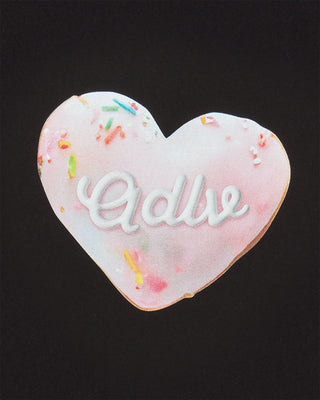 WOMAN HEART DOUGHNUT SHORT SLEEVE T-SHIRT BLACK