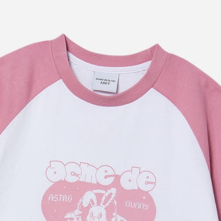 SPACE RABBIT RAGLAN CROP SHORT SLEEVE T-SHIRT LIGHT PINK