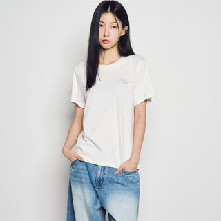 WOMAN FUZZY DRAGON ARTWORK SHORT SLEEVE T-SHIRT CREAM