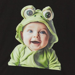 BABY FACE FROG BABY SLEEVE T-SHIRT BLACK
(OVERSEAS & DOMESTIC EXCLUSIVE)