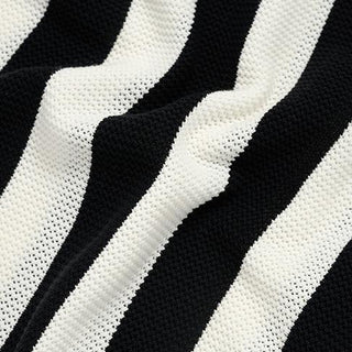 COLLAR POINT STRIPE SHORT SLEEVE KNIT BLACK