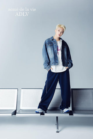 ONE POINT LOGO COLORING WIDE TRACK PANTS NAVY