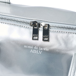 ENAMEL DUFFEL SHOULDER BAG SILVER